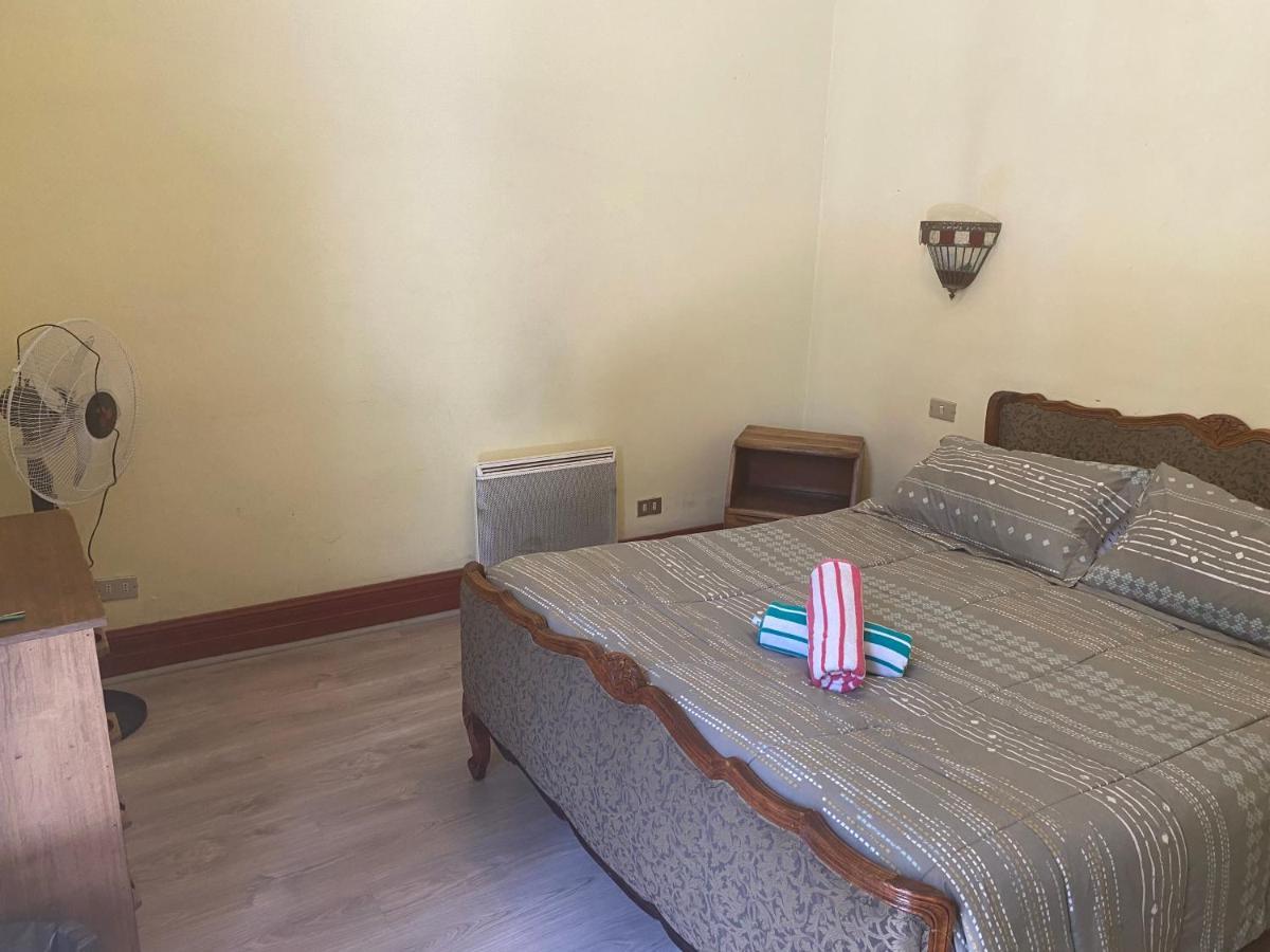 La Casa Roja Hostel Santiago Kültér fotó