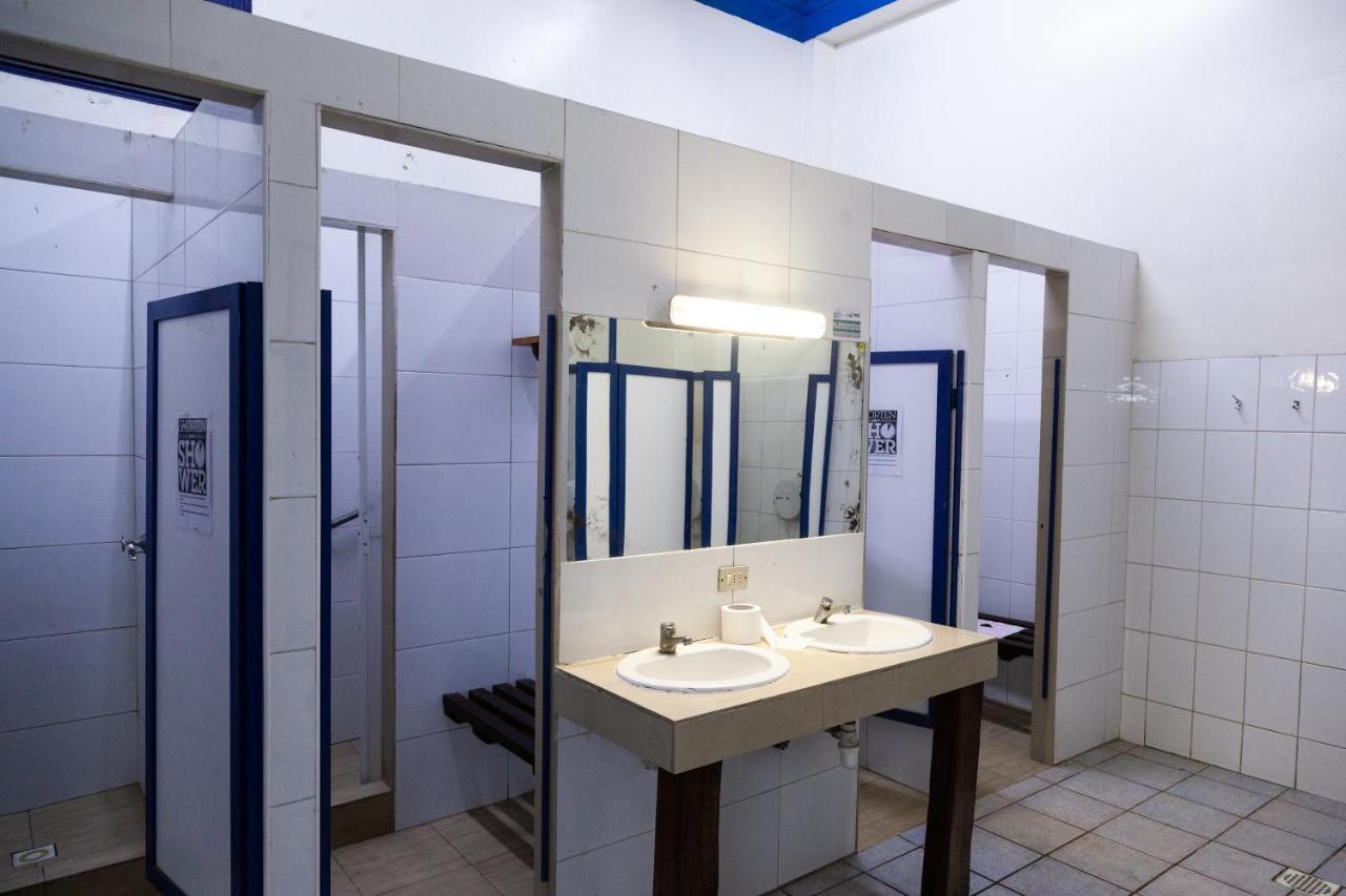 La Casa Roja Hostel Santiago Kültér fotó