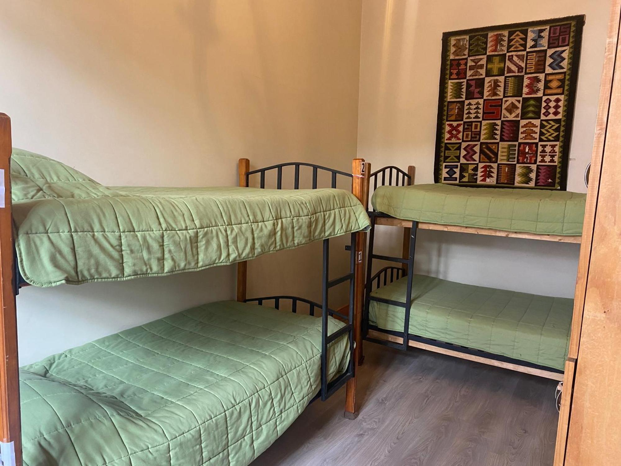 La Casa Roja Hostel Santiago Kültér fotó