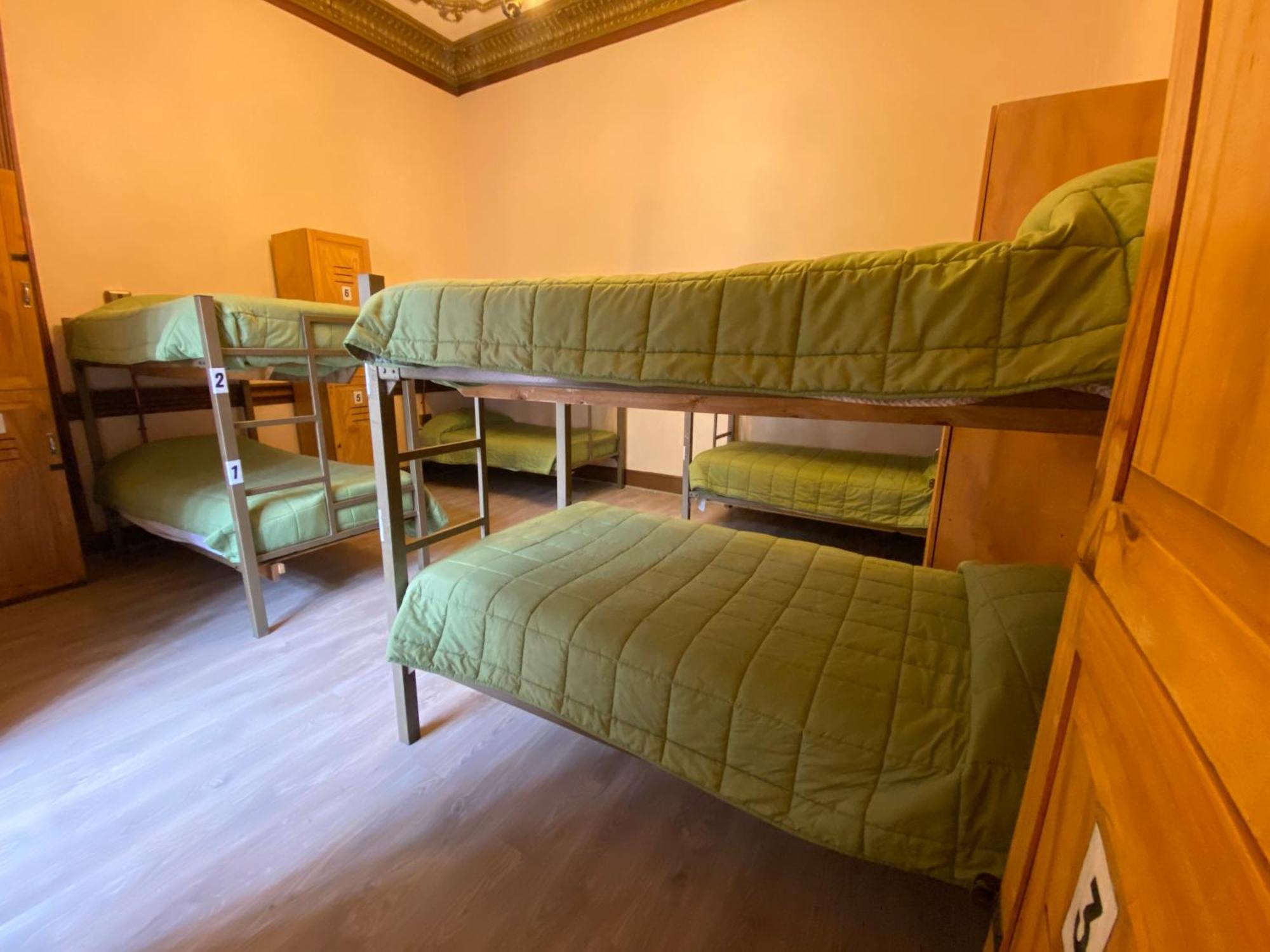 La Casa Roja Hostel Santiago Kültér fotó